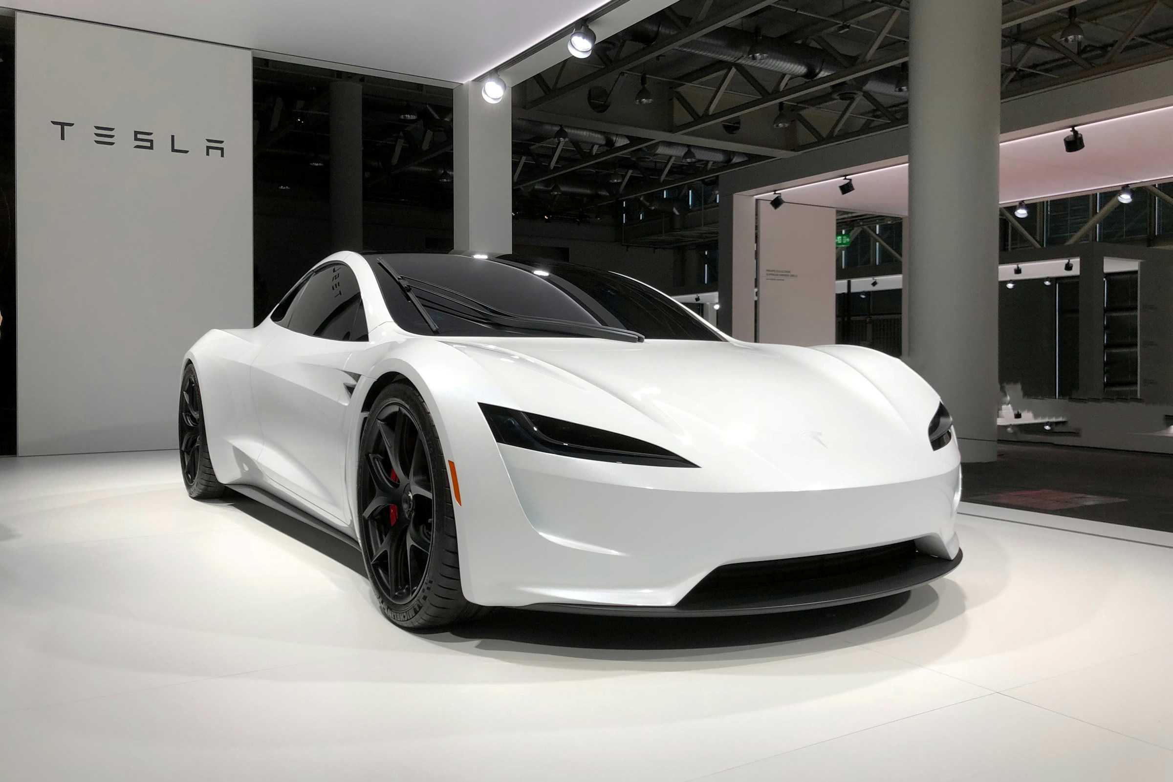 tesla, nissan, honda